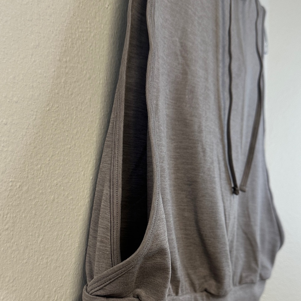NWT Halara Drawstring Sleeveless Cropped Running Tank Top Size L - Picture 4 of 9